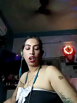 Snapshot of Darling_Annie chatting on December 1, 7:08 pm Darling Annie online show from December 1, 7:08 pm