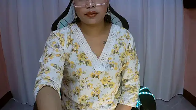 Snapshot of teri_deewani chatting on June 18, 7:52 am teri deewani online show from June 18, 7:52 am