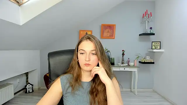 AnneWilsonn online show from November 11, 12:27 pm