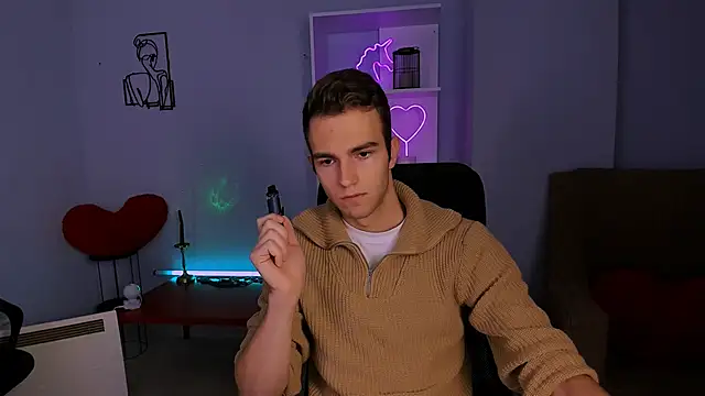 astren villo online show from November 25, 6:57 am