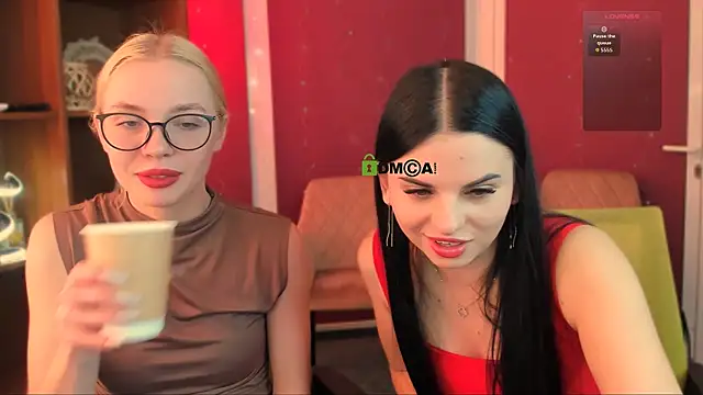 Snapshot of sendi_cais chatting on November 24, 12:49 pm sendi cais online show from November 24, 12:49 pm