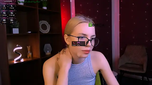 Snapshot of sendi_cais chatting on November 30, 9:35 am sendi cais online show from November 30, 9:35 am