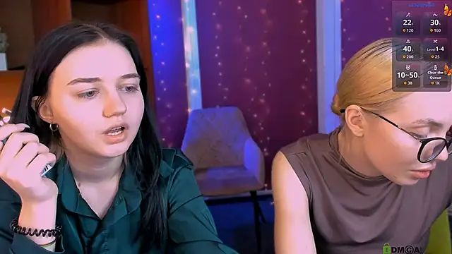 Snapshot of sendi_cais chatting on December 5, 9:18 am sendi cais online show from December 5, 9:18 am