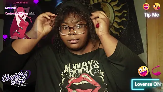 Snapshot of TheChubbySiren chatting on December 14, 2:00 pm TheChubbySiren online show from December 14, 2:00 pm