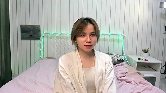 AlisiaEthen online show from November 30, 8:24 pm