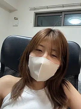 Snapshot of ichika_2_ chatting on July 4, 12:44 pm ichika 2 online show from July 4, 12:44 pm