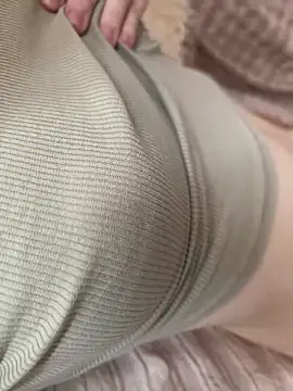 Snapshot of JuicyGamess chatting on October 31, 6:58 am JuicyGamess online show from October 31, 6:58 am