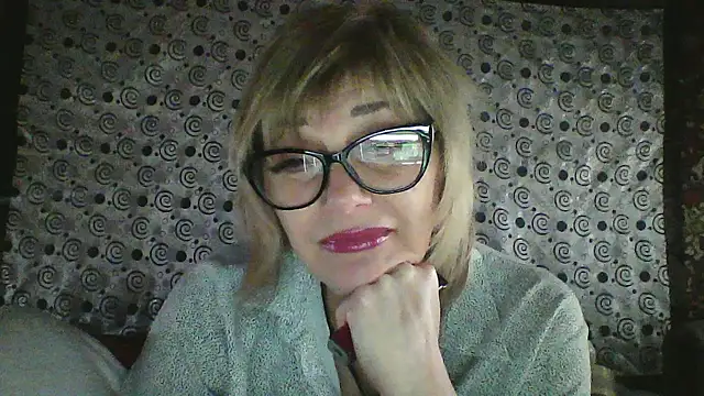 Lia Ray online show from November 25, 8:20 pm