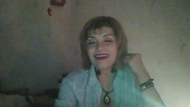 Snapshot of Lia_Ray chatting on January 18, 8:12 pm Lia Ray online show from January 18, 8:12 pm