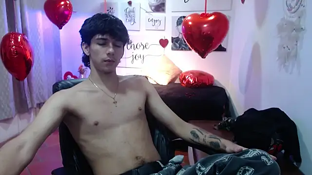 AmethystShadow17 online show from February 16, 8:16 pm