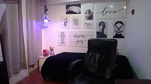 AmethystShadow17 online show from March 21, 8:56 pm