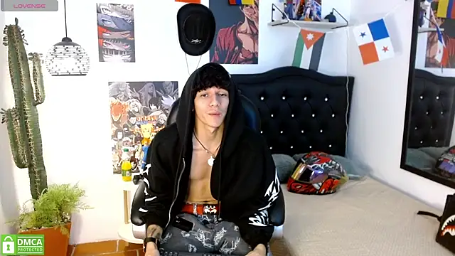 AmethystShadow17 online show from July 23, 3:59 am