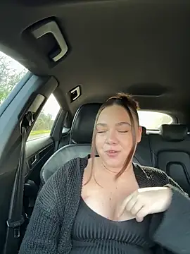 AvaHart online show from December 22, 1:19 pm