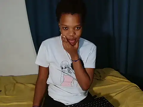 SexyLatoya05 online show from October 26, 5:30 pm