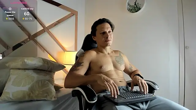 Justin valverde online show from February 24, 2:53 am