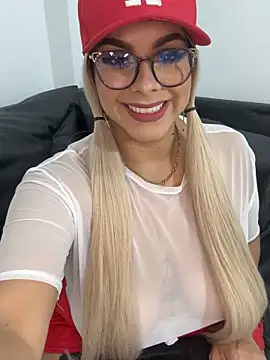 BBWCami  online show from October 19, 9:15 pm