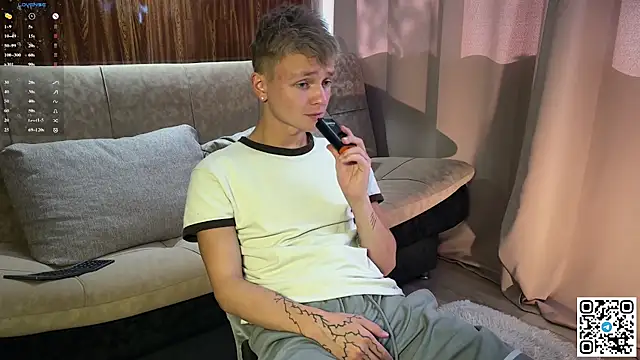 Logan mett online show from August 6, 12:18 pm