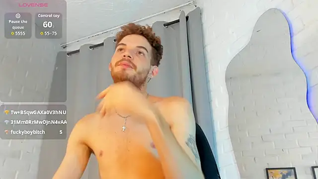 Snapshot of MATEO_HUNTER chatting on February 5, 10:14 pm MATEO HUNTER online show from February 5, 10:14 pm