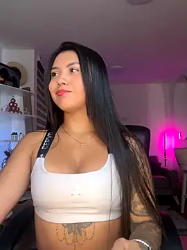 shanabellucy online show from December 13, 9:31 pm