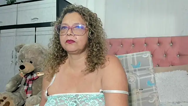 victoriaborunys online show from March 25, 5:24 am