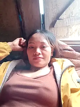 huhu-sexxy online show from October 25, 2:19 am