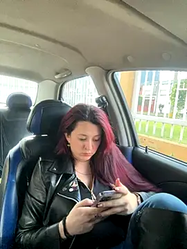 Zoe fire online show from October 20, 12:05 pm