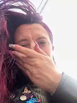 Zoe fire online show from November 21, 12:26 pm