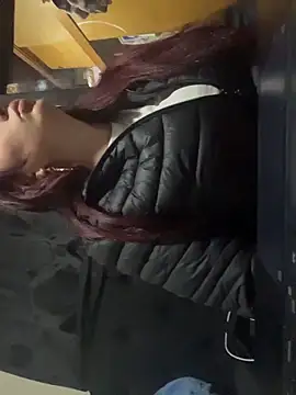 Zoe fire online show from December 21, 12:07 am