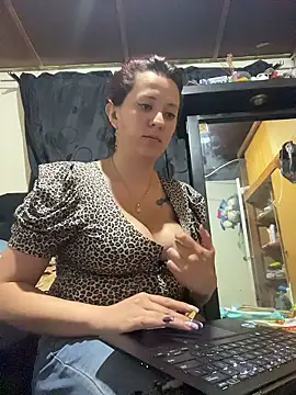 Zoe fire online show from January 7, 11:18 pm