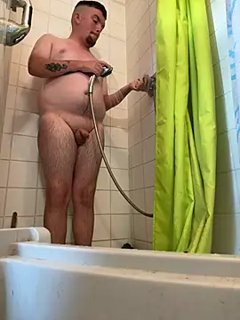 creamydeluxe online show from July 20, 8:17 am