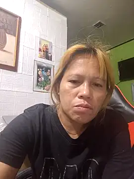 CockBiter83 online show from April 15, 4:08 am