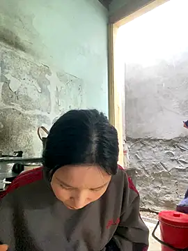 Listen-ly online show from December 15, 6:17 am