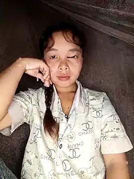 Snapshot of Nguyet2k4 chatting on October 16, 2:12 am Nguyet2k4 online show from October 16, 2:12 am