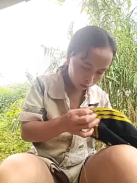 Snapshot of Nguyet2k4 chatting on October 17, 7:11 am Nguyet2k4 online show from October 17, 7:11 am