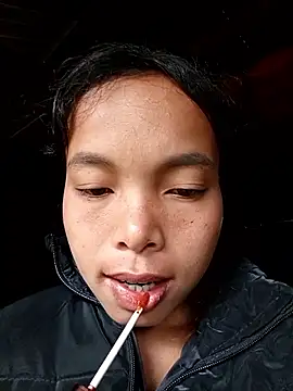 Snapshot of Nguyet2k4 chatting on October 21, 2:01 am Nguyet2k4 online show from October 21, 2:01 am