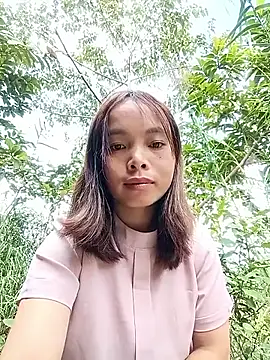 Snapshot of Nguyet2k4 chatting on December 22, 4:53 am Nguyet2k4 online show from December 22, 4:53 am