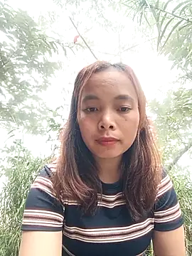 Snapshot of Nguyet2k4 chatting on February 23, 5:27 am Nguyet2k4 online show from February 23, 5:27 am