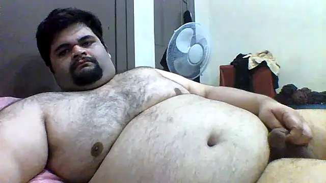 Snapshot of ShavenScope24 chatting on February 6, 5:49 pm ShavenScope24 online show from February 6, 5:49 pm