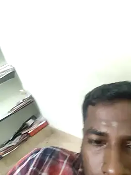 Snapshot of Vickyins480000 chatting on February 18, 4:25 pm Vickyins480000 online show from February 18, 4:25 pm