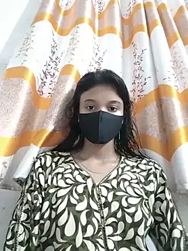 Snapshot of Jaya-Ray chatting on June 13, 5:05 am Jaya-Ray online show from June 13, 5:05 am