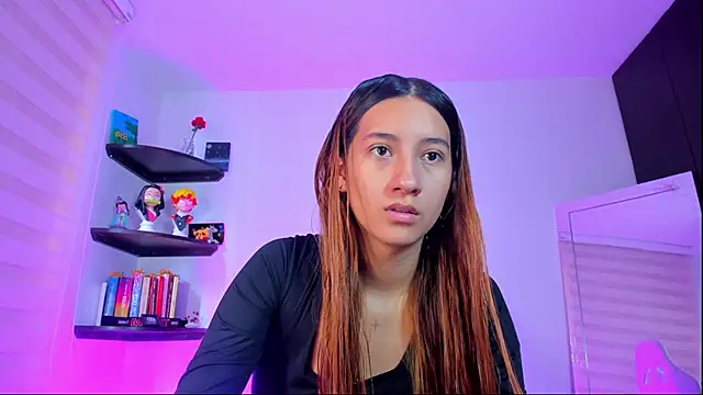 Snapshot of kittyrush_ chatting on November 21, 7:34 pm kittyrush online show from November 21, 7:34 pm