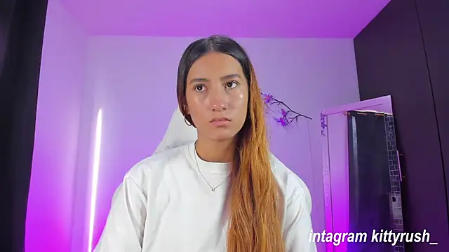 Snapshot of kittyrush_ chatting on February 12, 9:21 pm kittyrush online show from February 12, 9:21 pm