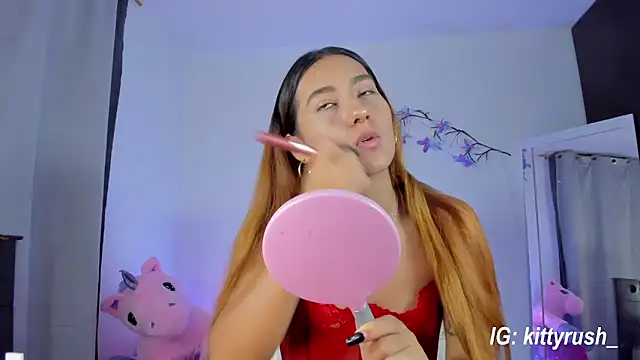 Snapshot of kittyrush_ chatting on February 17, 10:49 pm kittyrush online show from February 17, 10:49 pm