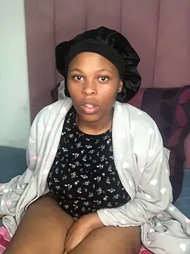 Bubbles156 online show from February 16, 2:40 am