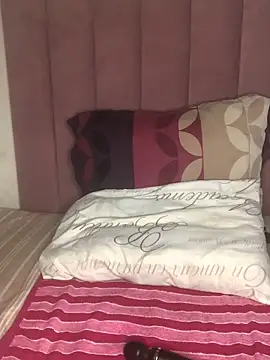 Bubbles156 online show from March 2, 5:08 am