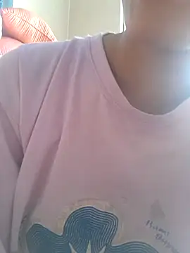 Snapshot of chipuca chatting on October 18, 1:52 am chipuca online show from October 18, 1:52 am