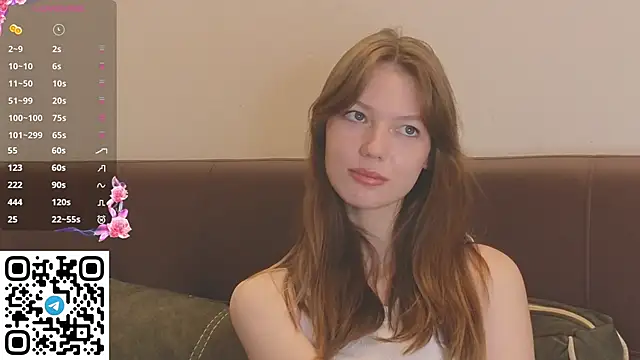 Snapshot of Erosyne chatting on October 29, 3:36 pm Erosyne online show from October 29, 3:36 pm