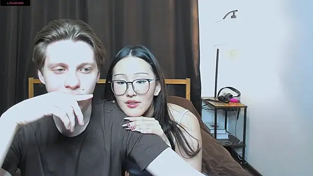 Blossomandbee online show from January 7, 11:29 pm