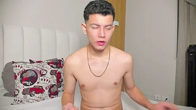 Snapshot of FireGuy_99 chatting on November 21, 12:48 pm FireGuy 99 online show from November 21, 12:48 pm