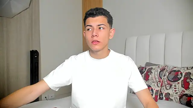 Snapshot of FireGuy_99 chatting on November 24, 1:00 pm FireGuy 99 online show from November 24, 1:00 pm